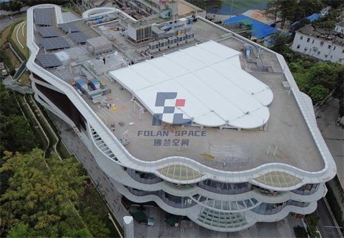 廣州白云商業綜合體中庭智能開合屋頂，科技與自然美學的巔峰碰撞